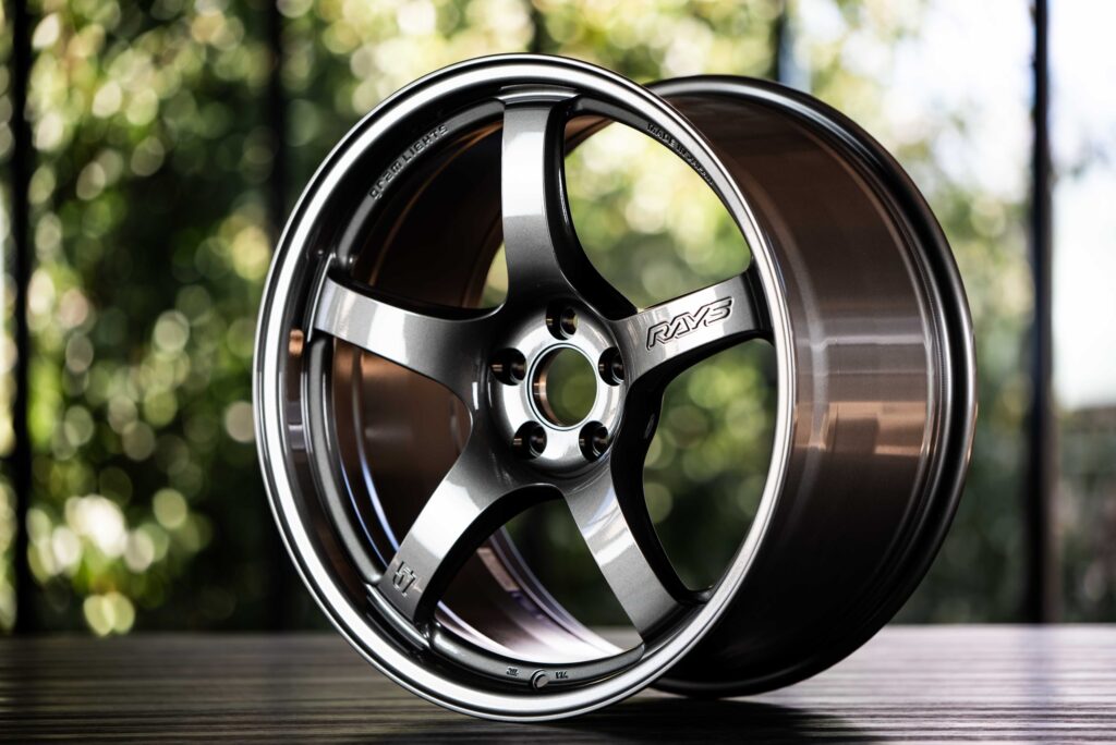 gram lights 57cr 18x9.5 38 5x100 hs gunmetallic hgp 2 scaled 1.jpg